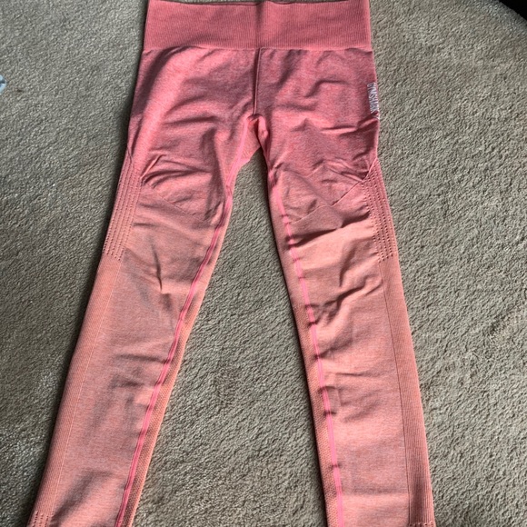 Gymshark Pants - Gymshark Peach/Pink Ombré Leggings